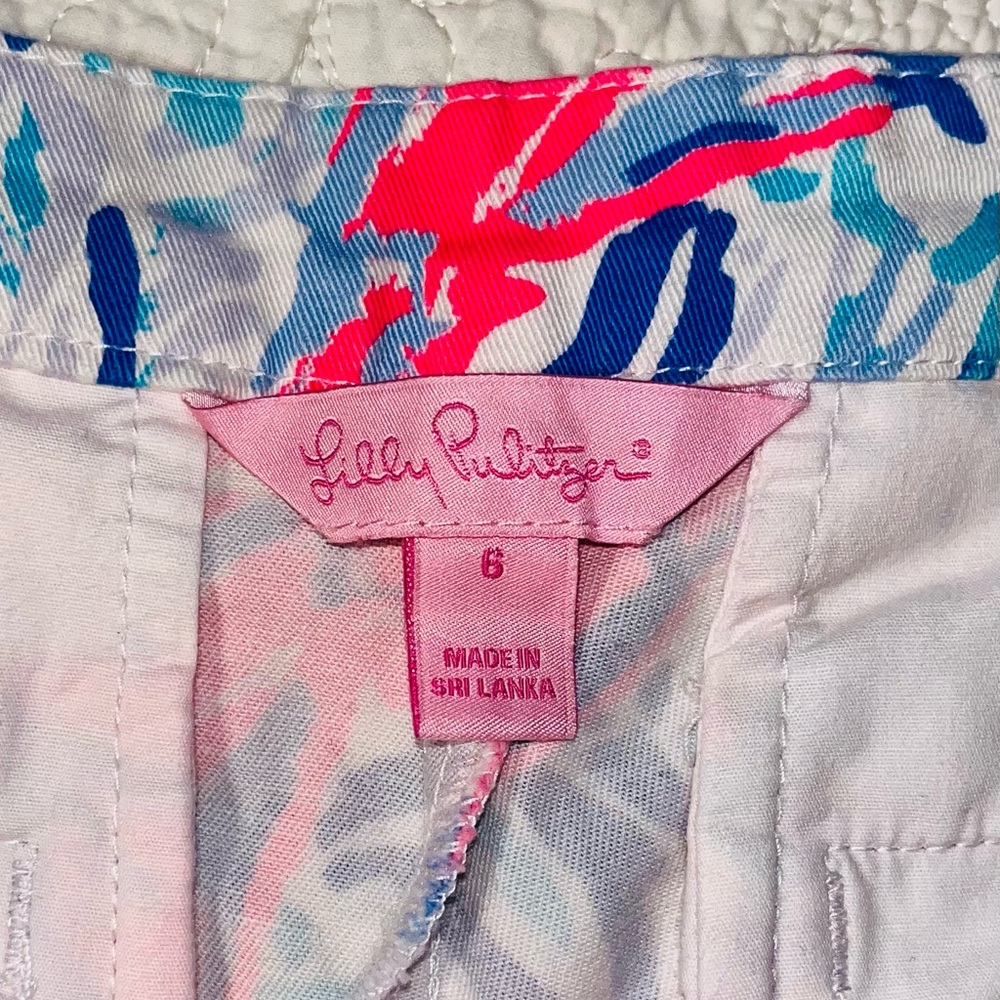 Lilly Pulitzer Shorts Hazelle Cosmic Coral sz 6 - Picture 4 of 10